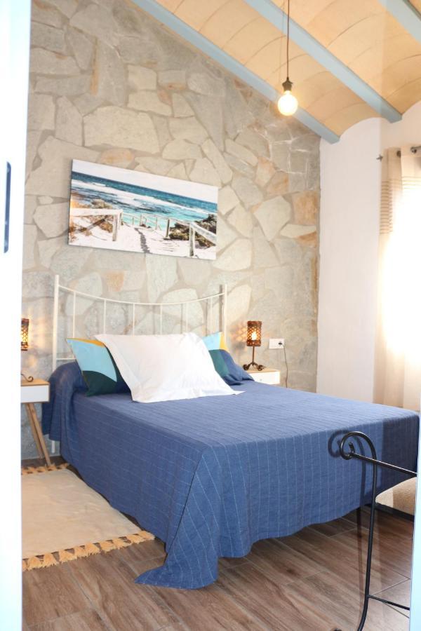 Chalet Mirlo โกนิล เด ลาฟรอนเตรา ภายนอก รูปภาพ